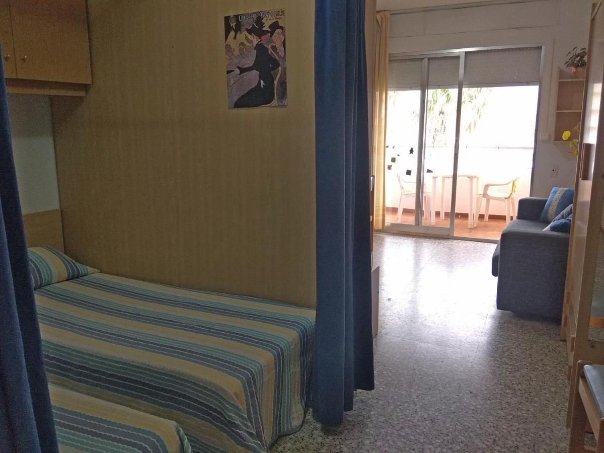Apartamentos Voramar 3000 Peñíscola Kültér fotó