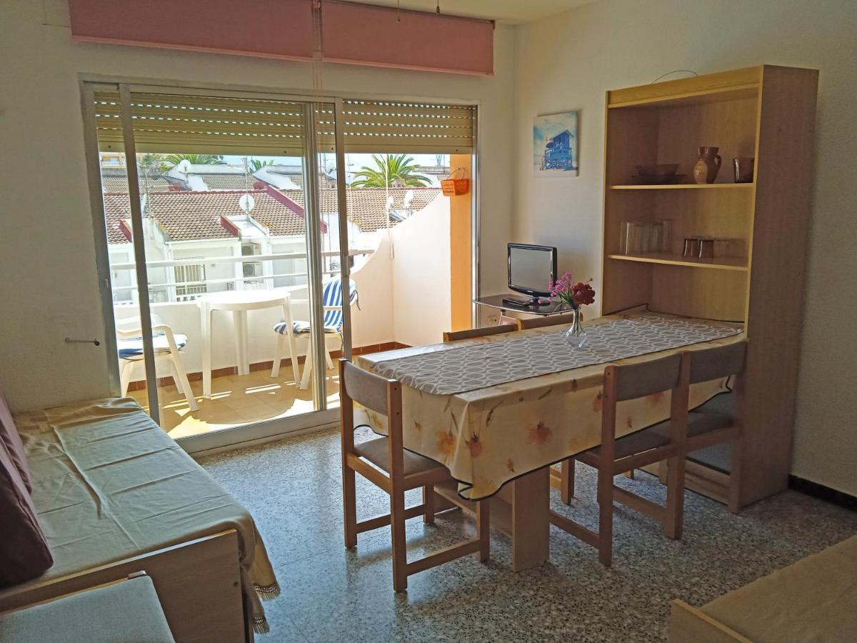 Apartamentos Voramar 3000 Peñíscola Kültér fotó